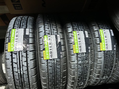 LT 145/80R12 80/78 ダンロップ新品タイヤサムネイル